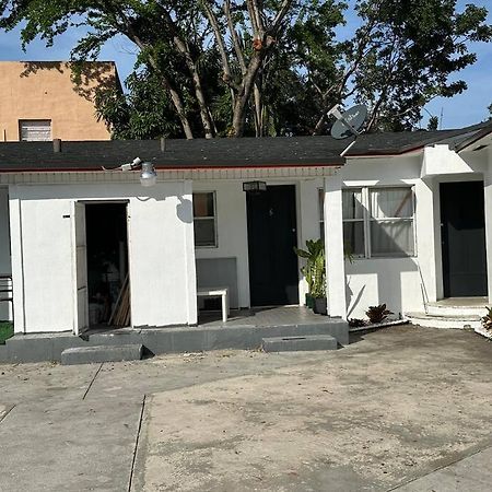 מיאמי Villa Clara Suite - Little Havana מראה חיצוני תמונה