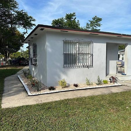 מיאמי Villa Clara Suite - Little Havana מראה חיצוני תמונה